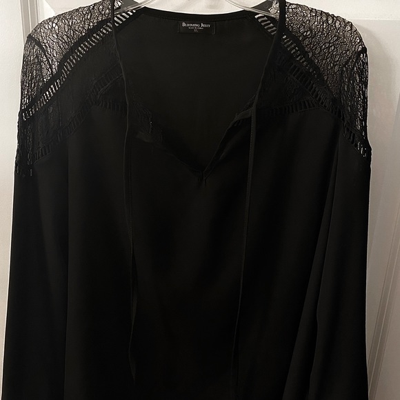 Black Chiffon Long Sleeve Blouse - Picture 1 of 4